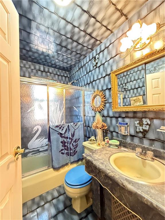 52 Bay 22nd Street Bensonhurst Brooklyn NY 11214