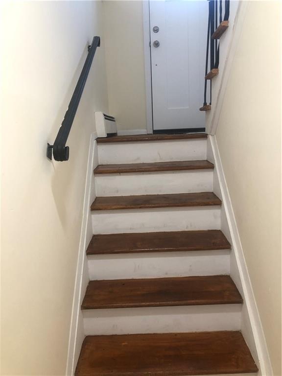 39 Magaw Place Out of NYC West Babylon NY 11704