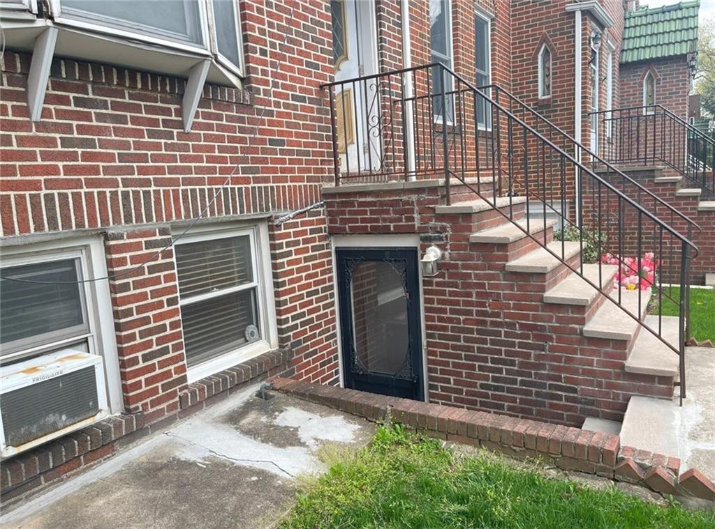 1927 East 28th Street Madison Brooklyn NY 11229