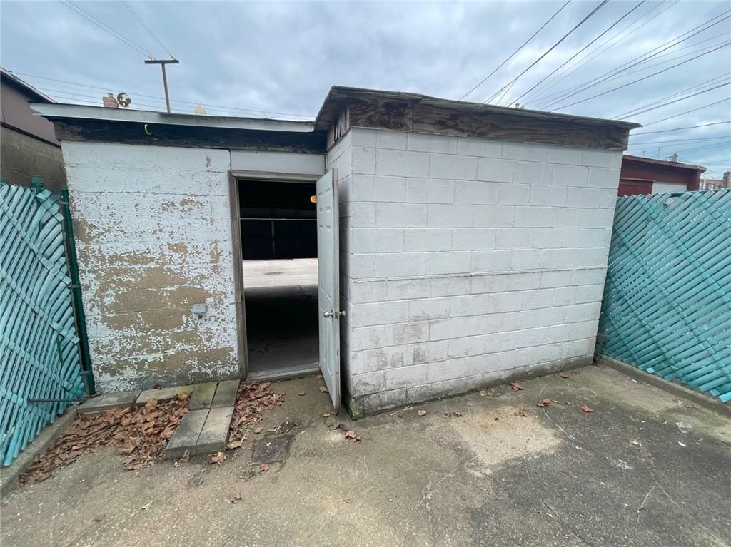1927 East 28th Street Madison Brooklyn NY 11229