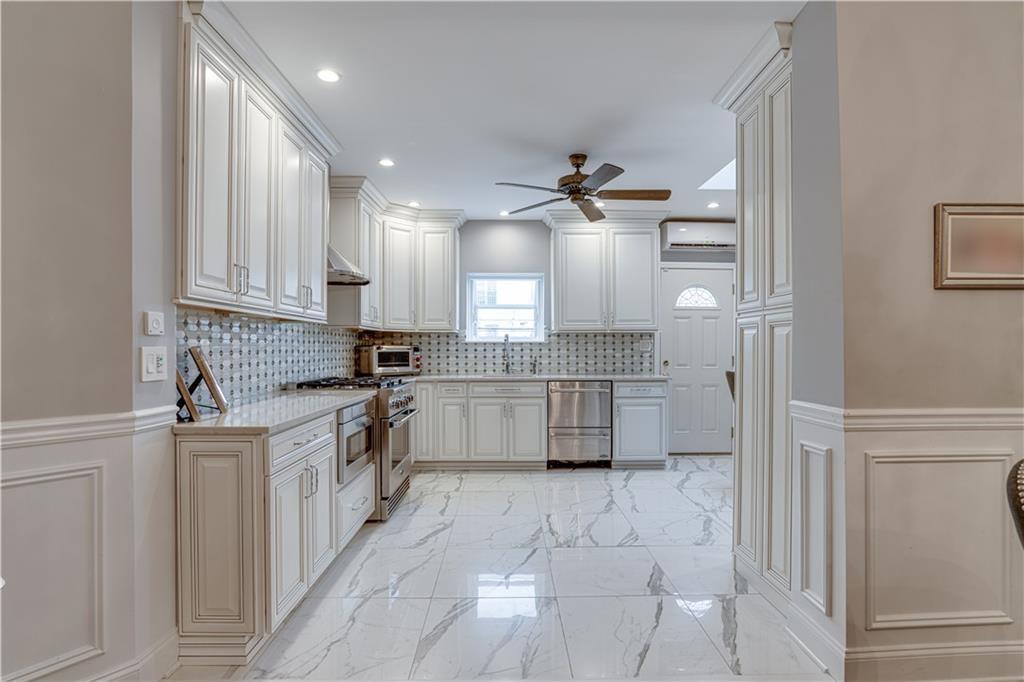 1227 78th Street Dyker Heights Brooklyn NY 11228