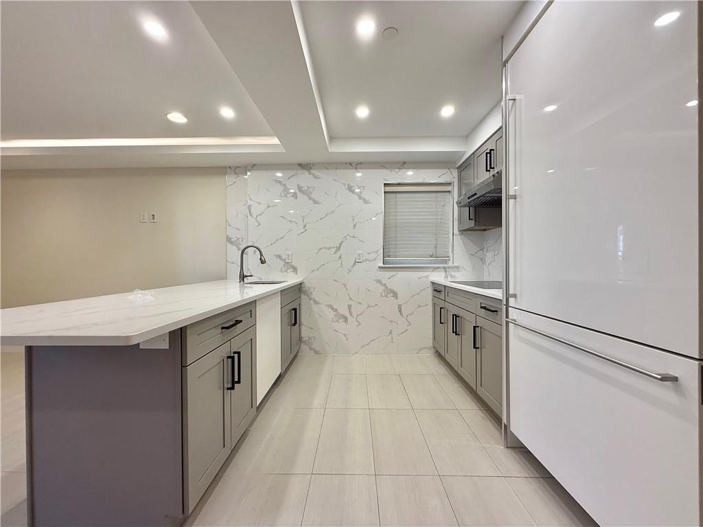 143 Bay 31st Street Bensonhurst Brooklyn NY 11214