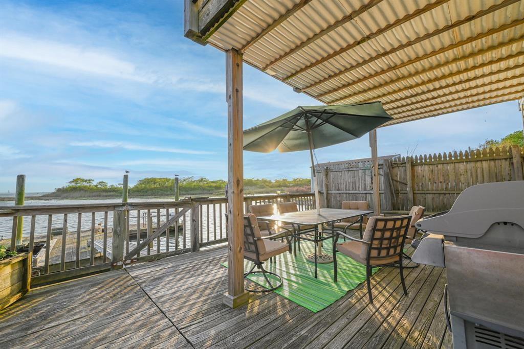 331 Cross Bay Boulevard Broad Channel Broad Channel NY 00000