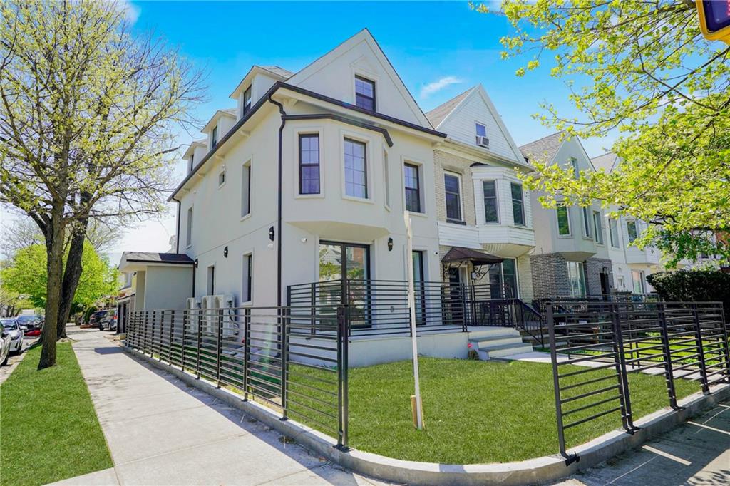728 Avenue P Midwood Brooklyn NY 11223