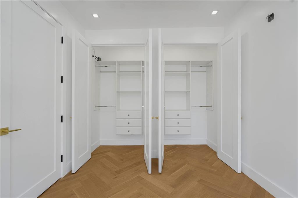 728 Avenue P Midwood Brooklyn NY 11223