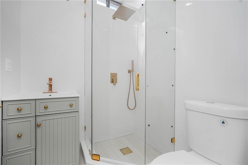 728 Avenue P Midwood Brooklyn NY 11223