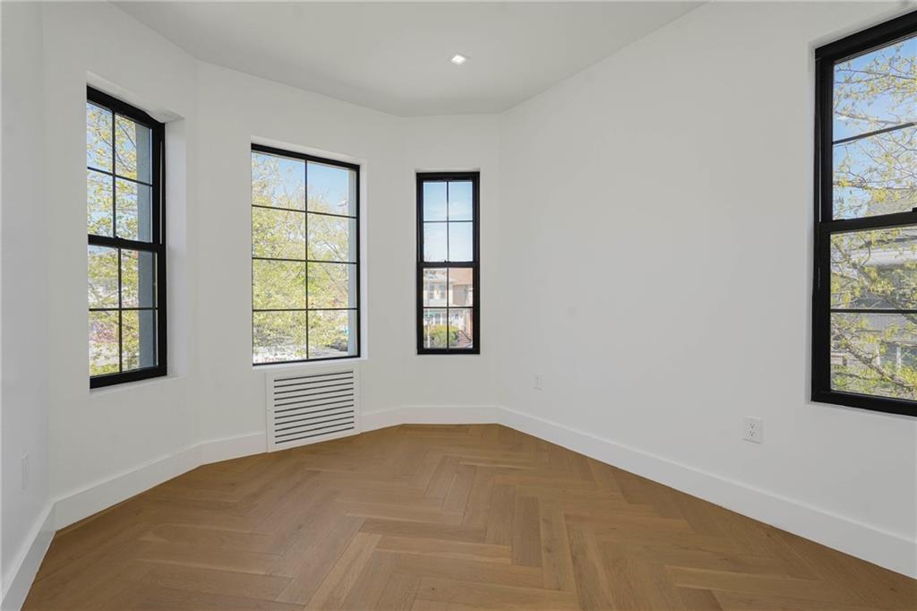 728 Avenue P Midwood Brooklyn NY 11223