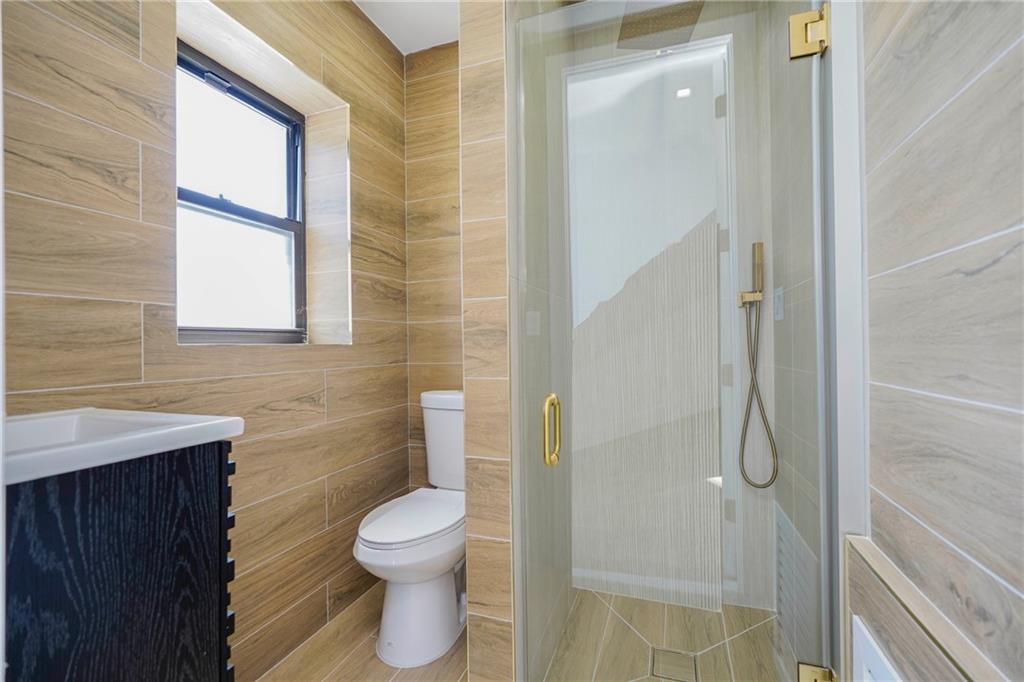 728 Avenue P Midwood Brooklyn NY 11223