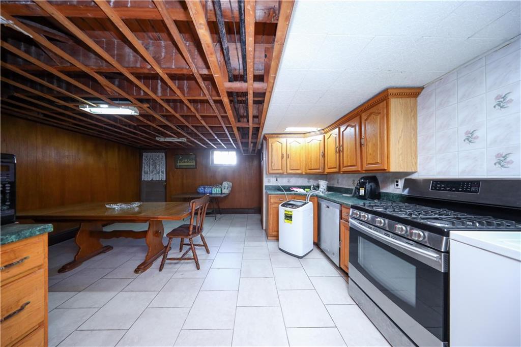 2445 Gerritsen Avenue Gerritsen Beach Brooklyn NY 11229