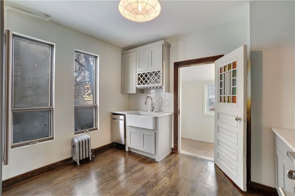 192 Beach 91st Street Hammels Rockaway Beach NY 11693