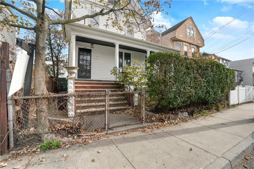 192 Beach 91st Street Hammels Rockaway Beach NY 11693