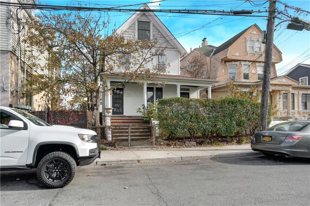 192 Beach 91st Street Hammels Rockaway Beach NY 11693