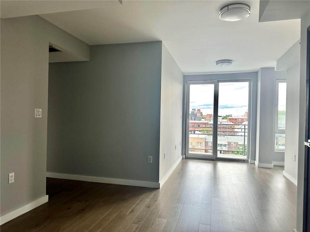 70-09 45th Avenue Woodside Woodside NY 11377