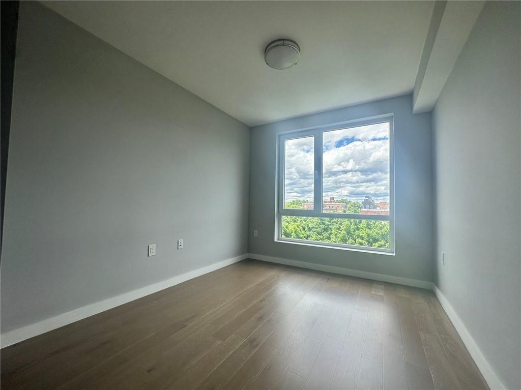 70-09 45th Avenue Woodside Woodside NY 11377