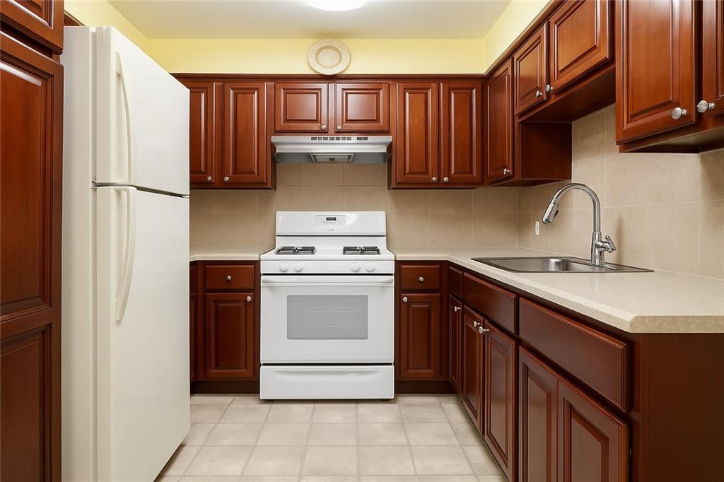 2567 West 15th Street Bath Beach Brooklyn NY 11214