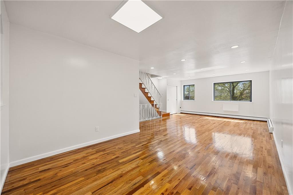 2109 Canarsie Road Canarsie Brooklyn NY 11236