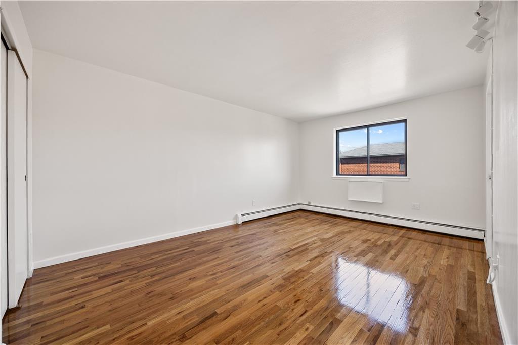 2109 Canarsie Road Canarsie Brooklyn NY 11236