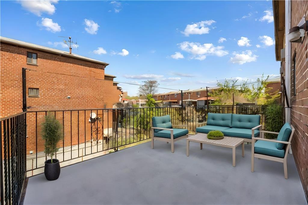 2109 Canarsie Road Canarsie Brooklyn NY 11236