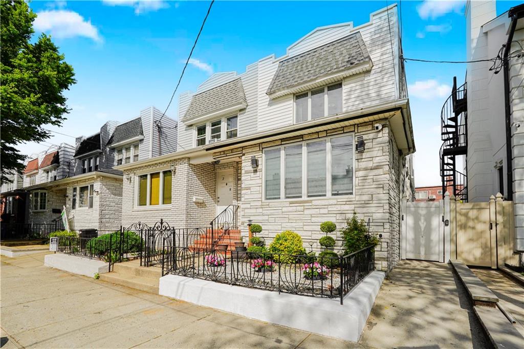 286 Bay 10th Street Bath Beach Brooklyn NY 11228
