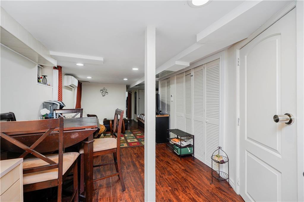 286 Bay 10th Street Bath Beach Brooklyn NY 11228