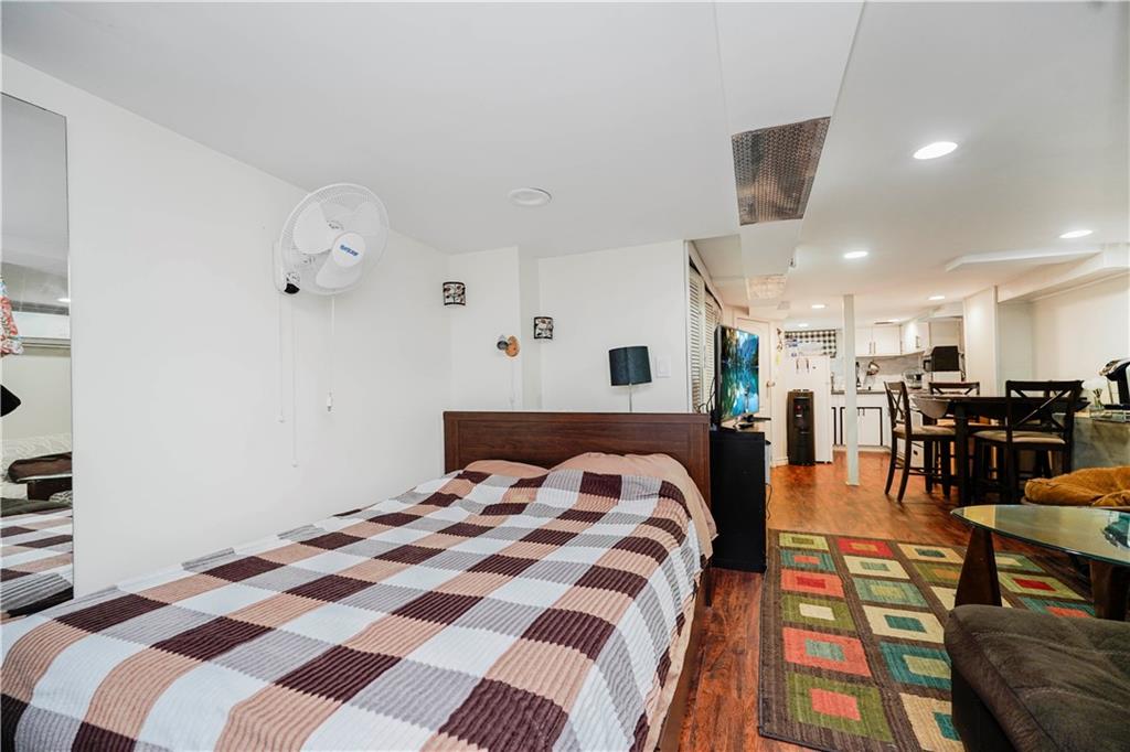 286 Bay 10th Street Bath Beach Brooklyn NY 11228