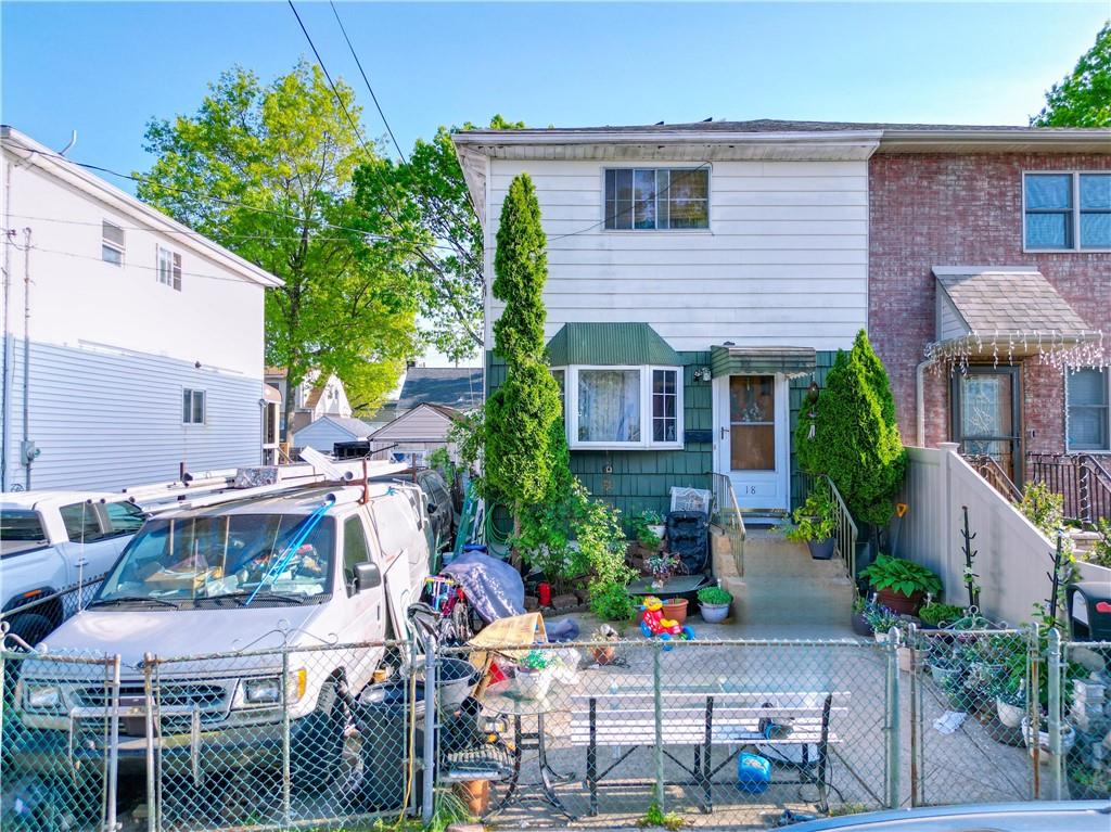 18 Downey Place Mariner's Harbor Staten Island NY 10303