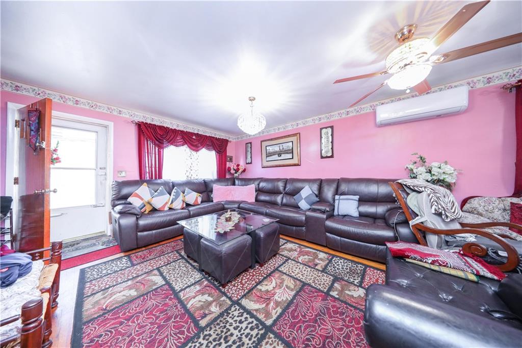 18 Downey Place Mariner's Harbor Staten Island NY 10303