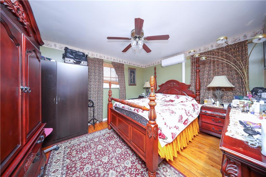 18 Downey Place Mariner's Harbor Staten Island NY 10303