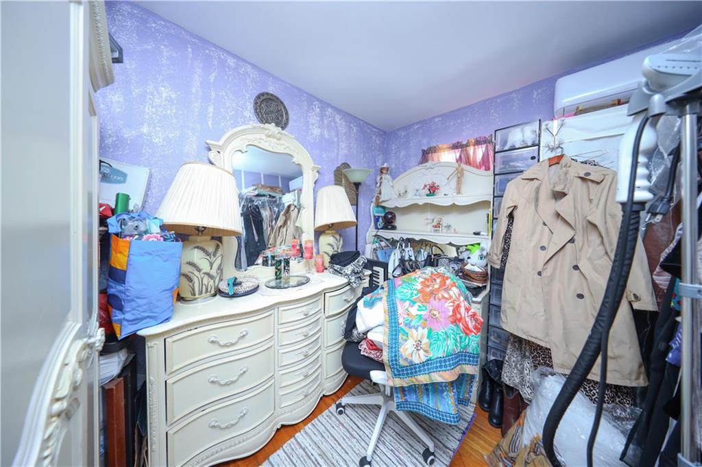 18 Downey Place Mariner's Harbor Staten Island NY 10303