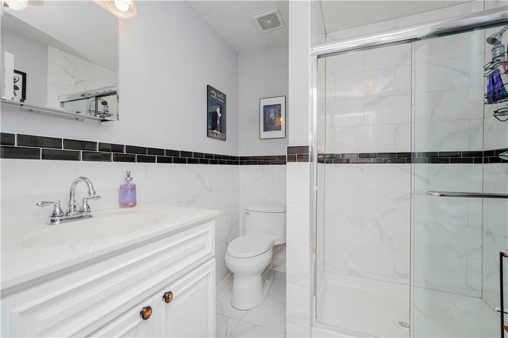 25 Legion Place Arrochar Staten Island NY 10305