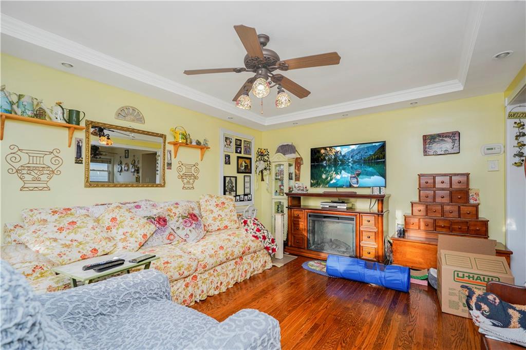 25 Legion Place Arrochar Staten Island NY 10305