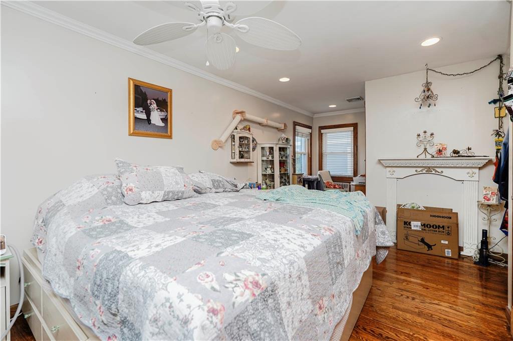25 Legion Place Arrochar Staten Island NY 10305