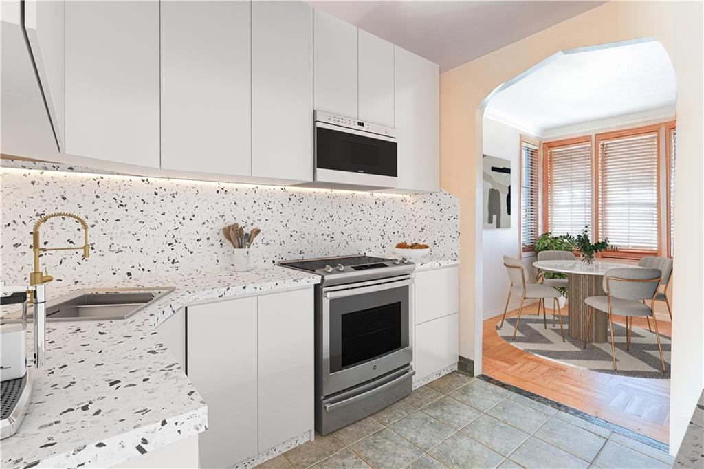 233 Battery Avenue Dyker Heights Brooklyn NY 11228