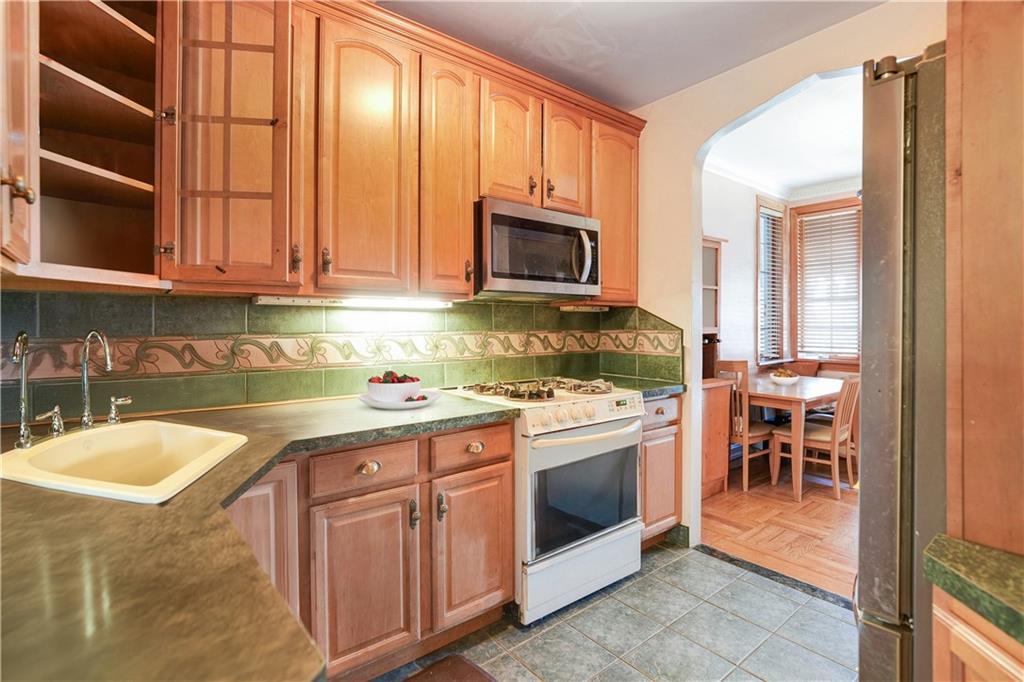 233 Battery Avenue Dyker Heights Brooklyn NY 11228