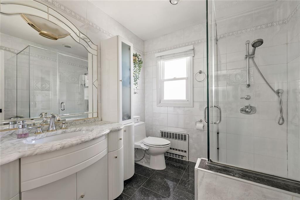 3 Silver Lake Road Tompkinsville Staten Island NY 10301