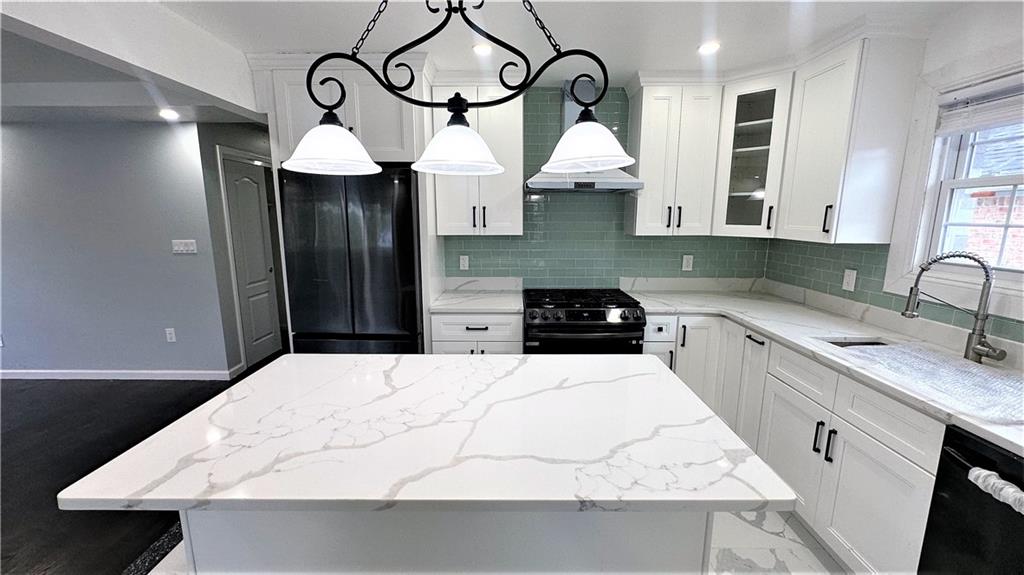 157-27 19th Avenue Whitestone Queens NY 11357