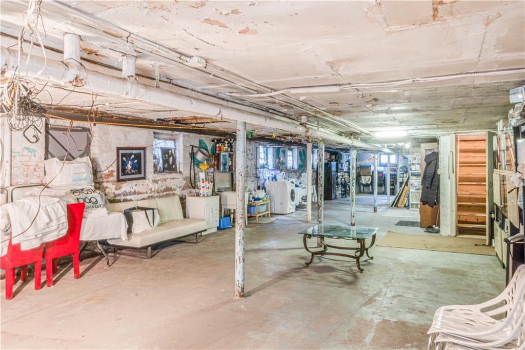 819 49th Street Sunset Park Brooklyn NY 11220