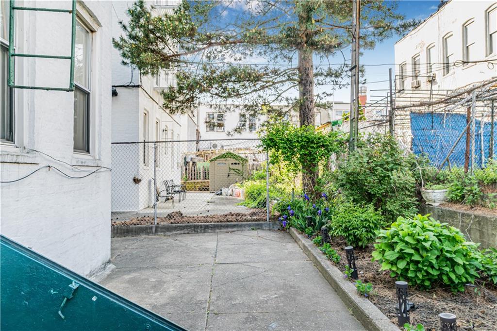 819 49th Street Sunset Park Brooklyn NY 11220