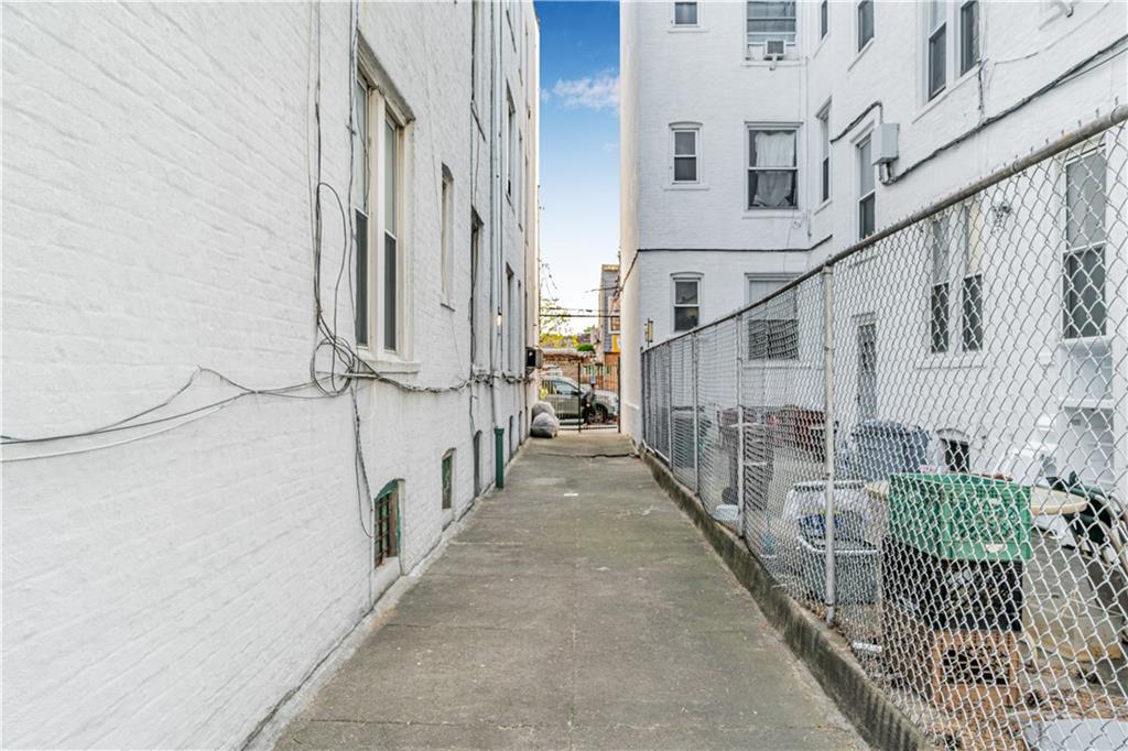 819 49th Street Sunset Park Brooklyn NY 11220