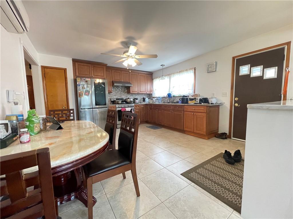 124 Dutchess Avenue Todt Hill Brooklyn NY 10304