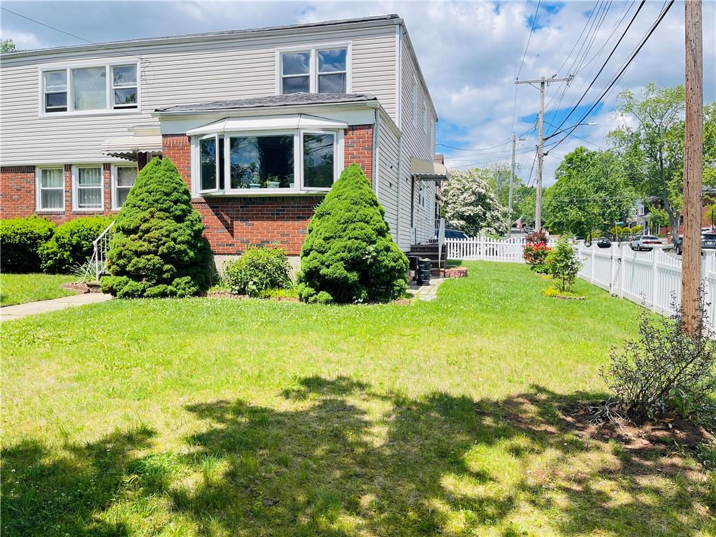 124 Dutchess Avenue Todt Hill Brooklyn NY 10304