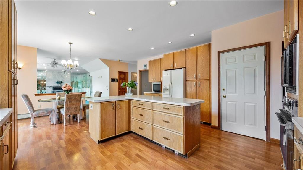 16 Nicolosi Loop Annadale Staten Island NY 10312