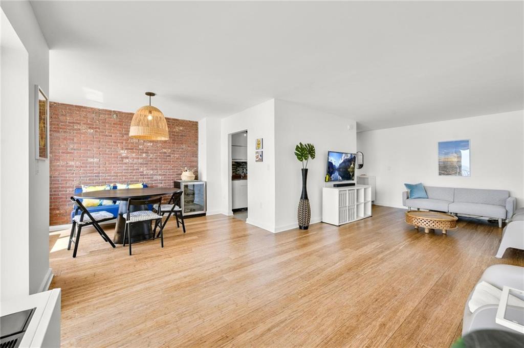 136 Beach 117th Street Rockaway Park Rockaway Park NY 11694