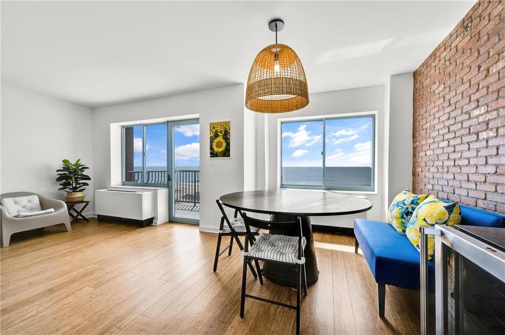 136 Beach 117th Street Rockaway Park Rockaway Park NY 11694