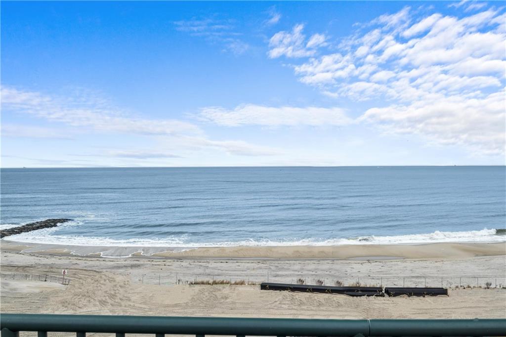 136 Beach 117th Street Rockaway Park Rockaway Park NY 11694