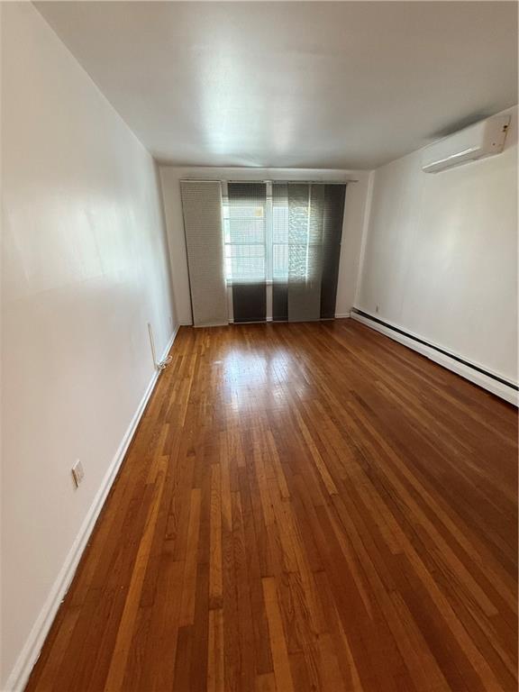10554 Flatlands 6th Street Canarsie Brooklyn NY 11236