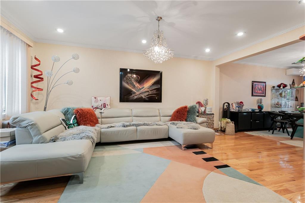 2267 East 8th Street Gravesend Brooklyn NY 11223