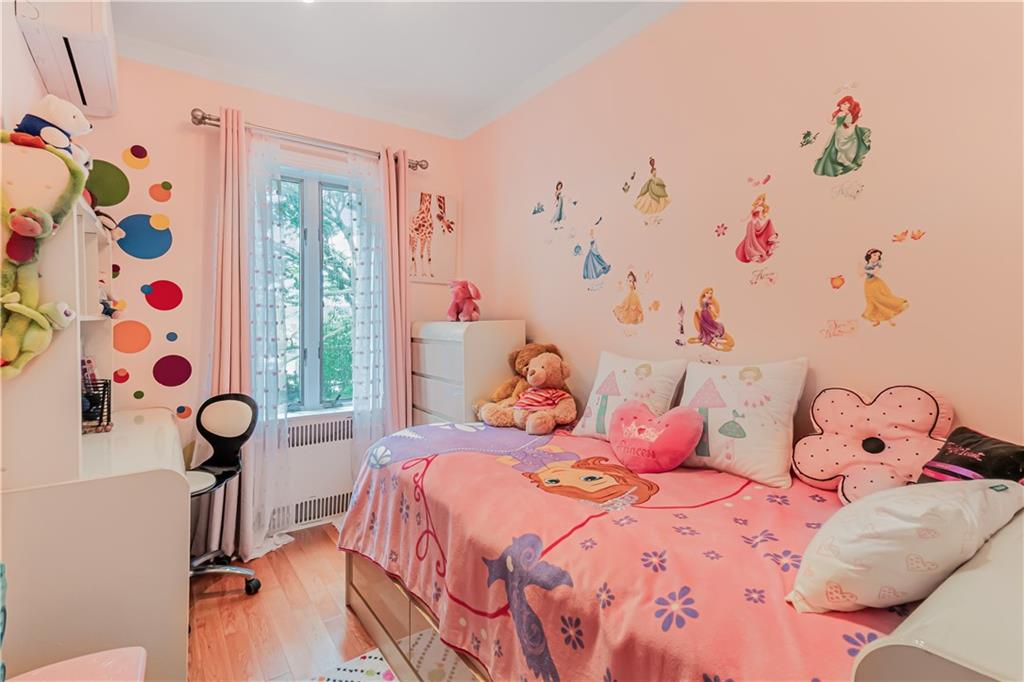 2267 East 8th Street Gravesend Brooklyn NY 11223