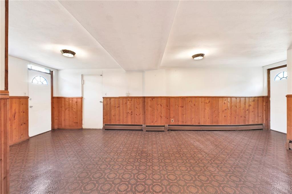 328 Stanley Avenue Staten Island NY 10301