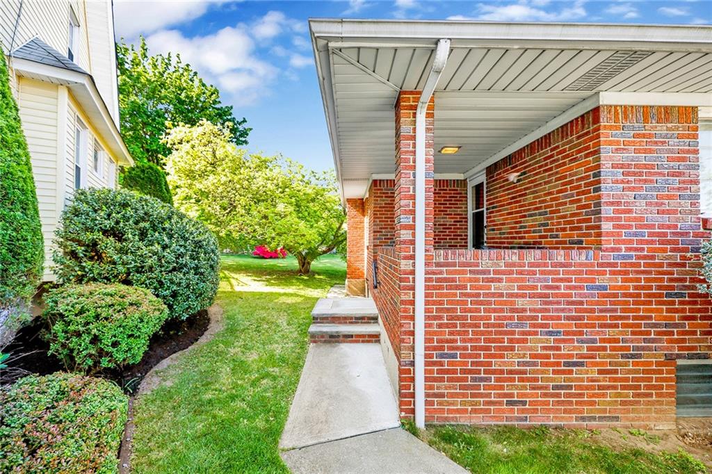 328 Stanley Avenue Staten Island NY 10301